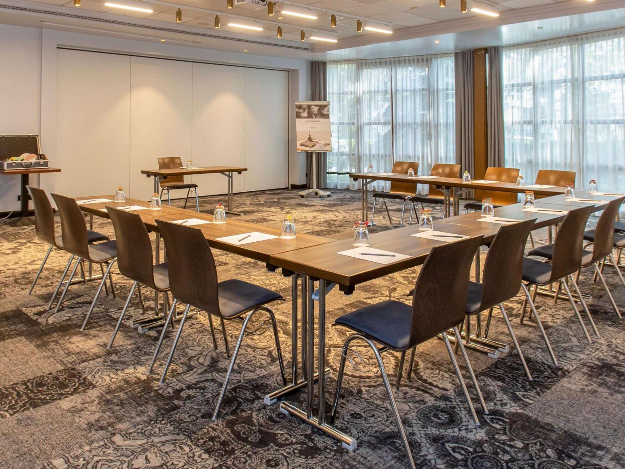 Mercure Hotel Frankfurt Airport Langen Eksteriør bilde